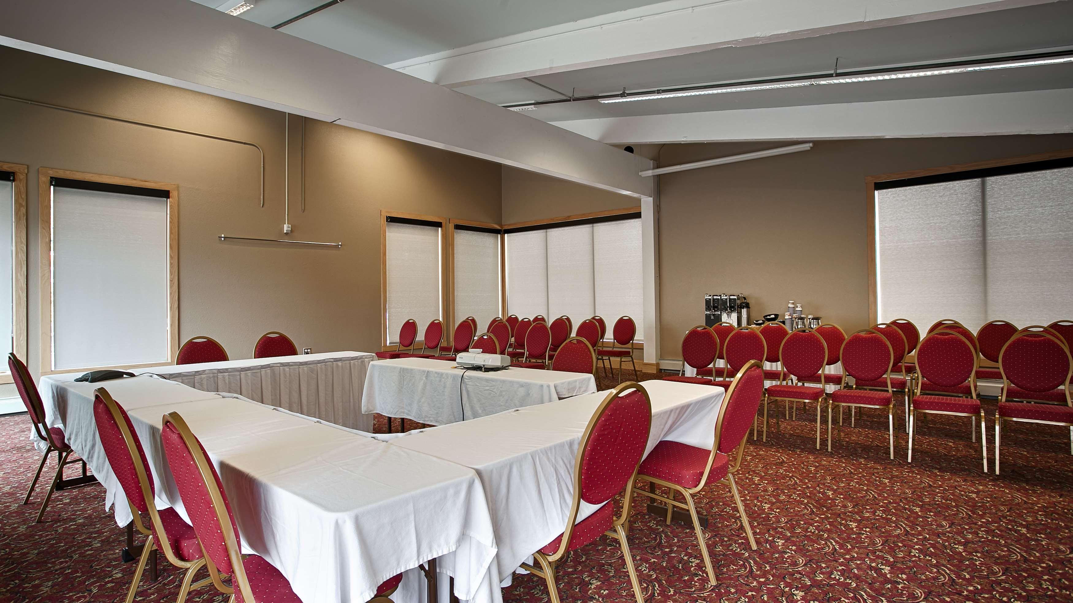 Best Western Kodiak Inn & Convention Center Exterior photo