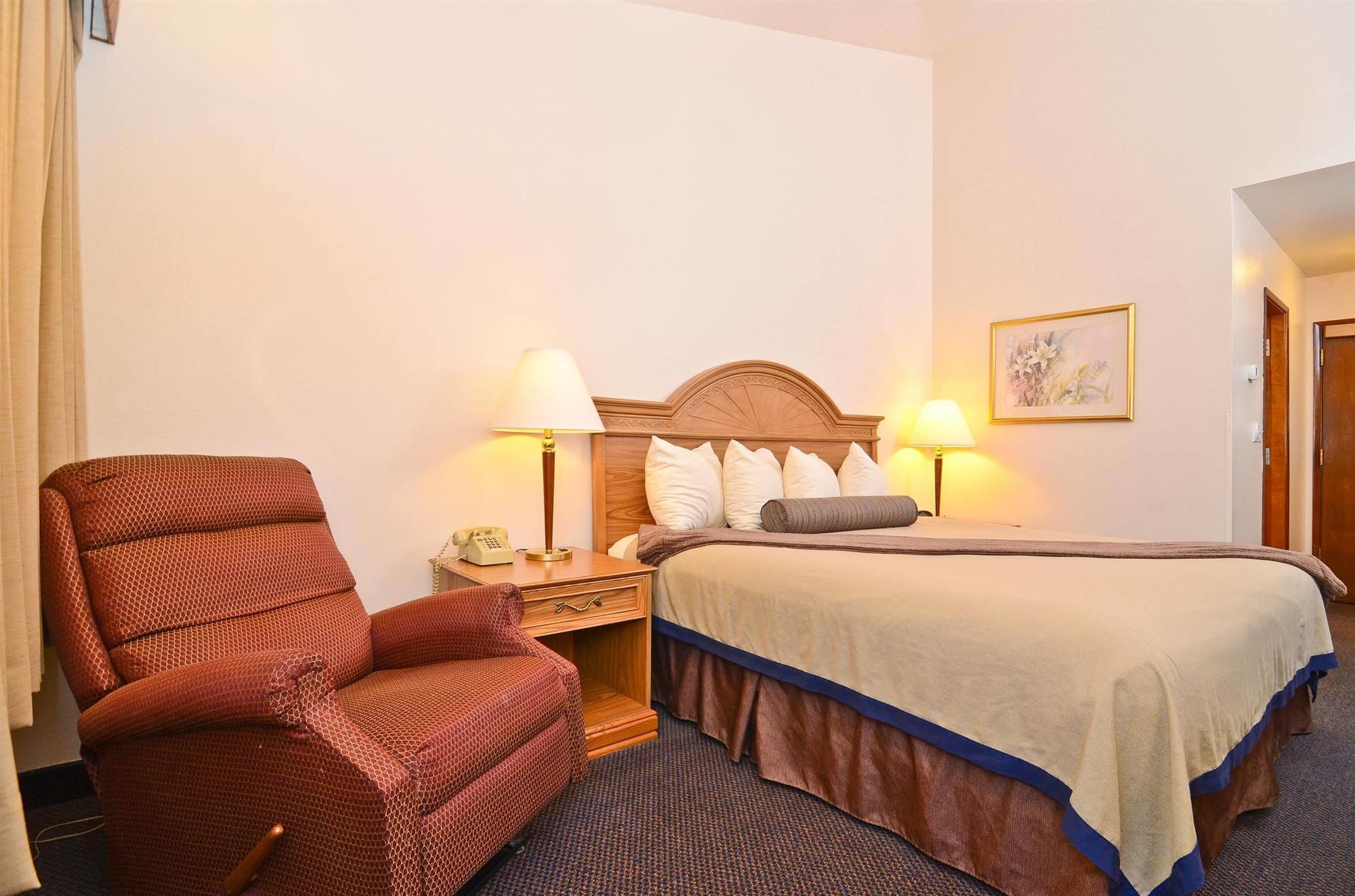 Best Western Kodiak Inn & Convention Center Room photo