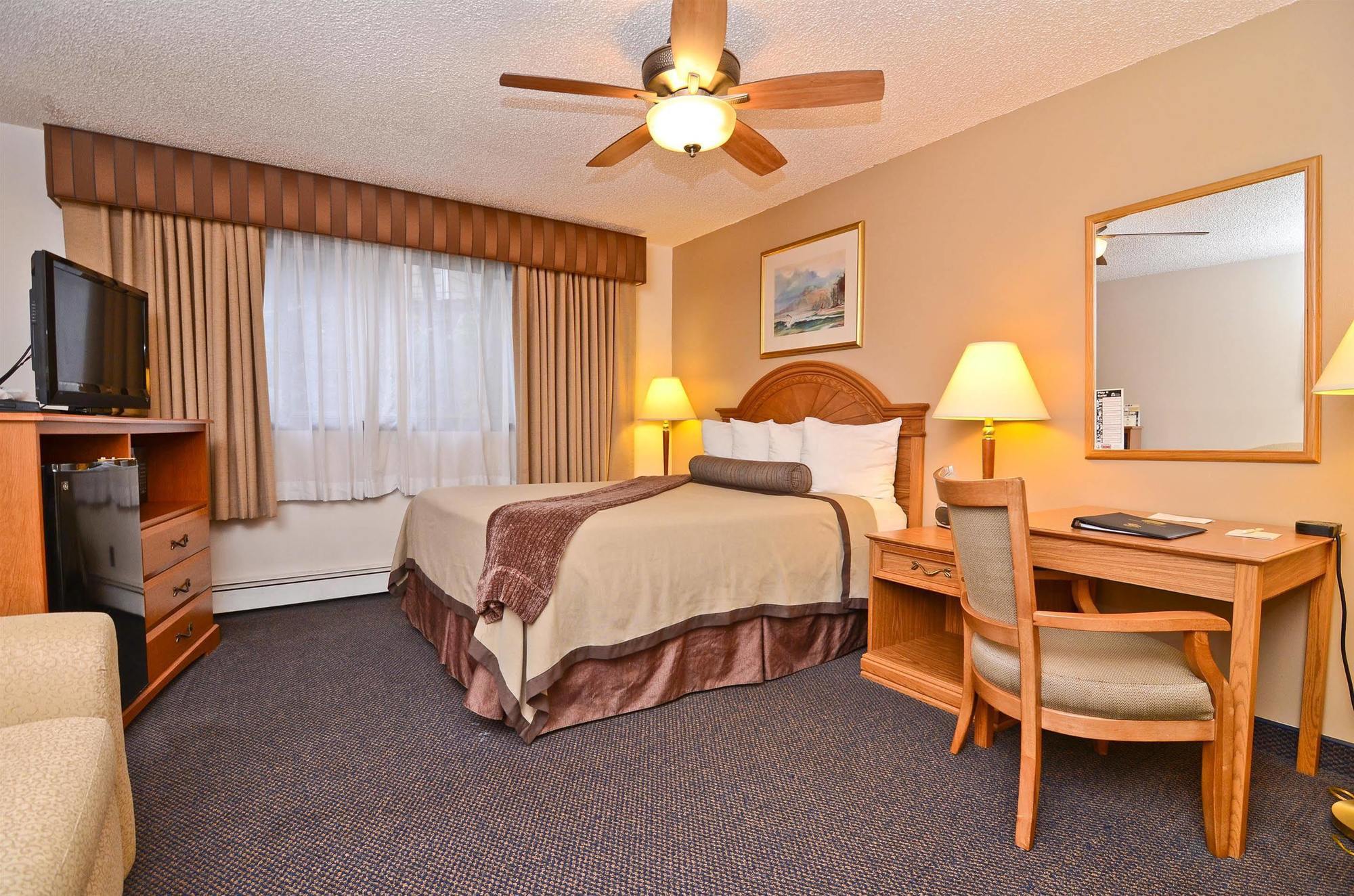 Best Western Kodiak Inn & Convention Center Room photo